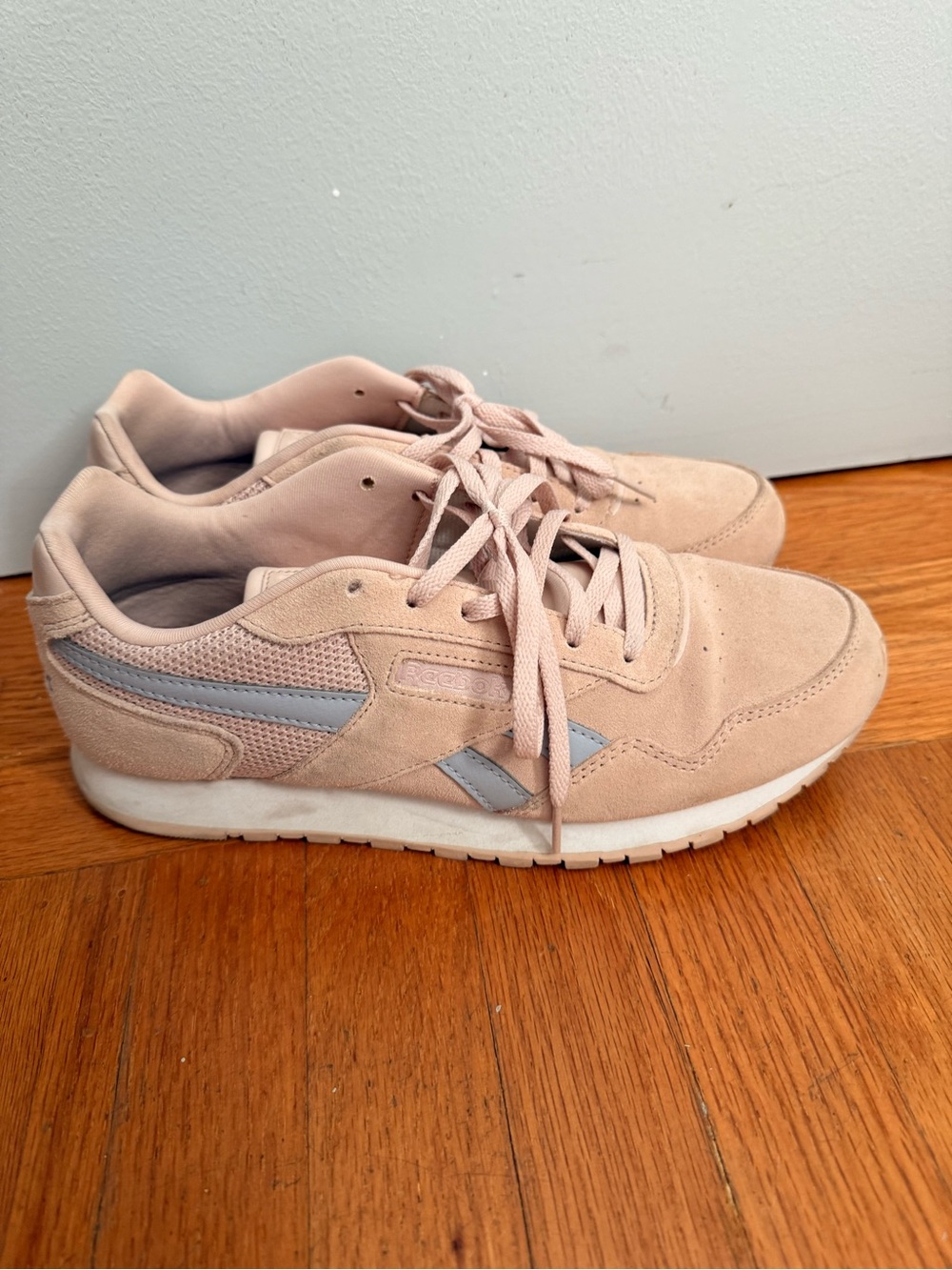 Reebok Light Pink Casual Sneakers